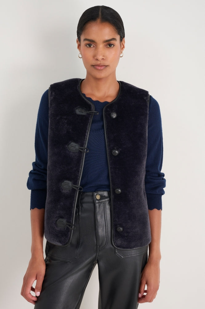 Carina Duffle Gilet - Midnight