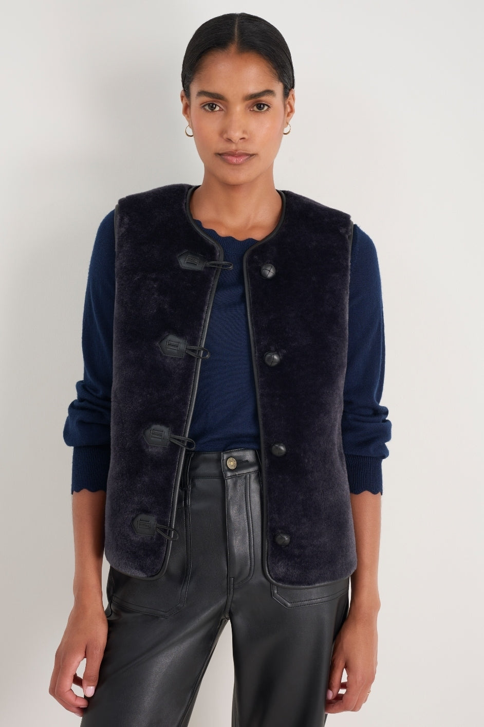Carina Duffle Gilet - Midnight
