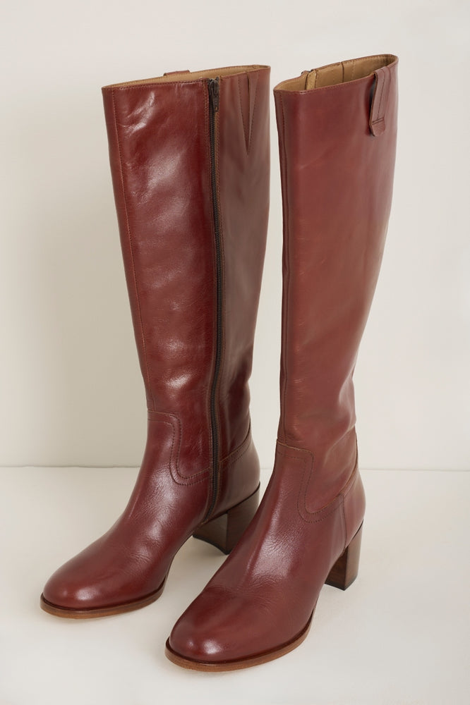Milly Knee High Leather Boot - Dark Tan