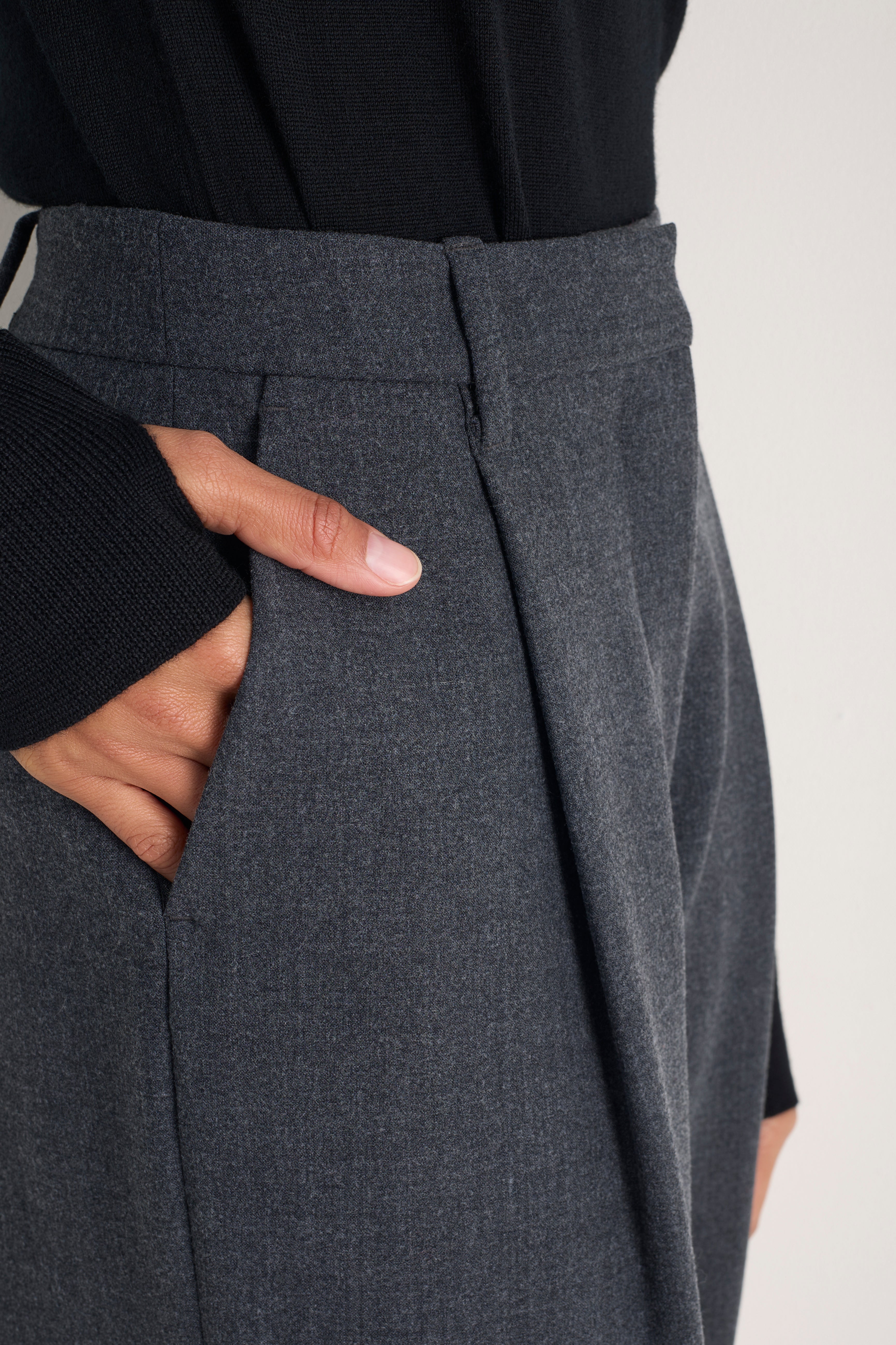 Fleur Merino Jumper - Black