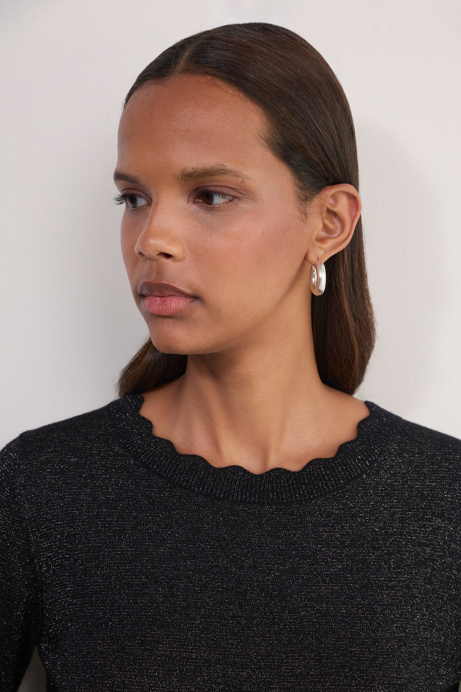 Fleurine Scallop Jumper - Black Sparkle