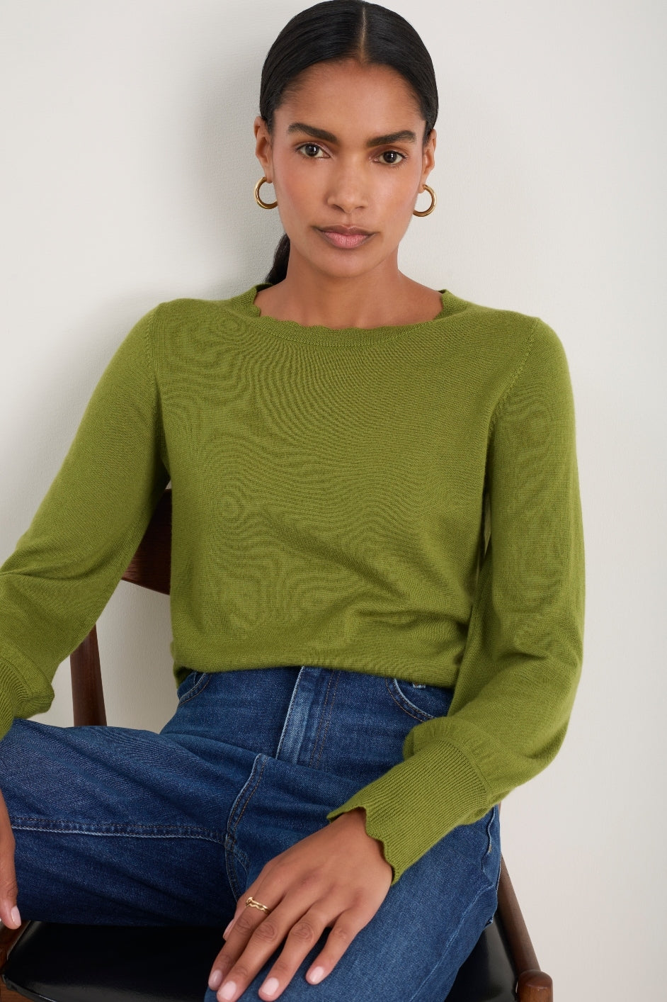 Fleurine Scallop Jumper - Deep Olive