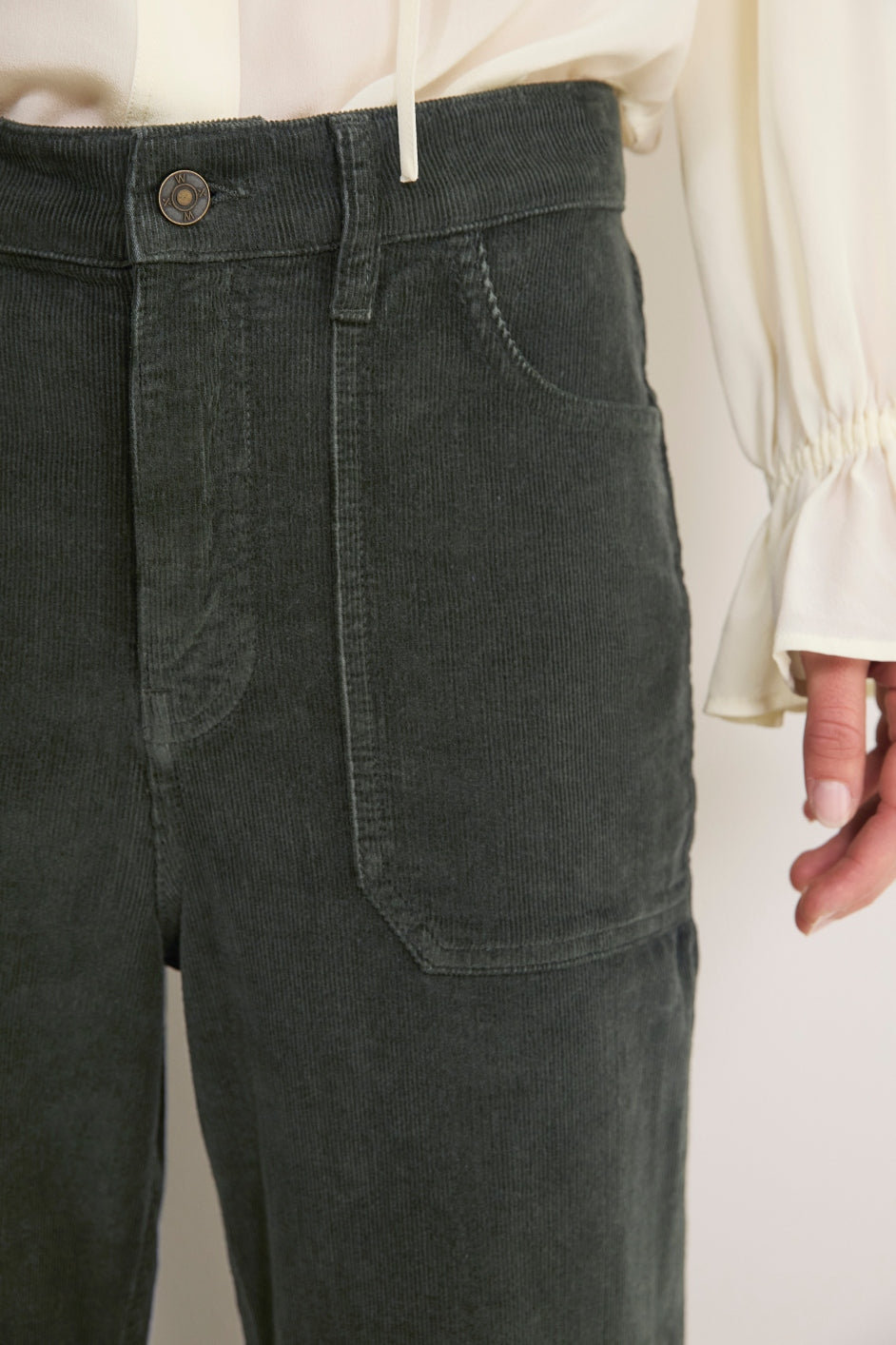 Flossie Carpenter Flare Cord Trouser - Olive