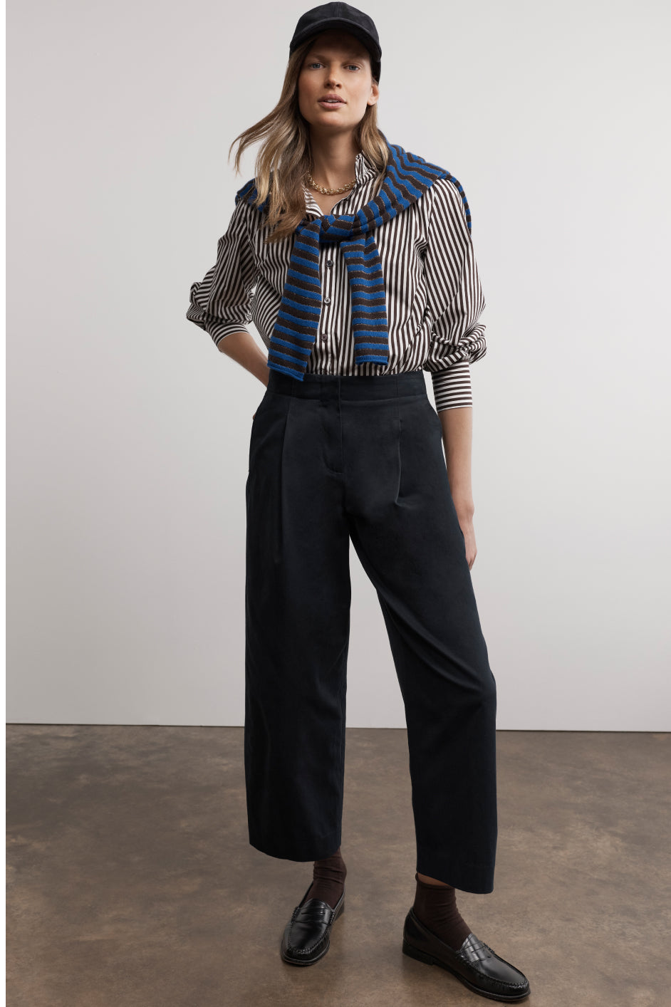 Etta Pleat Front Tapered Trouser - Deep Midnight