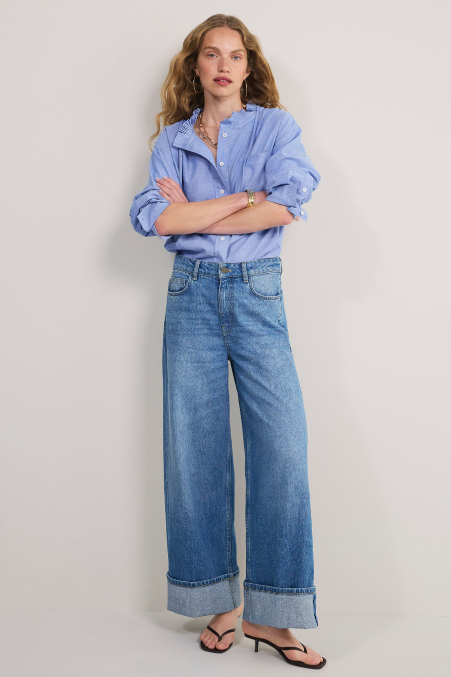 Iris Turn-Up Wide Leg Jean - Light Wash
