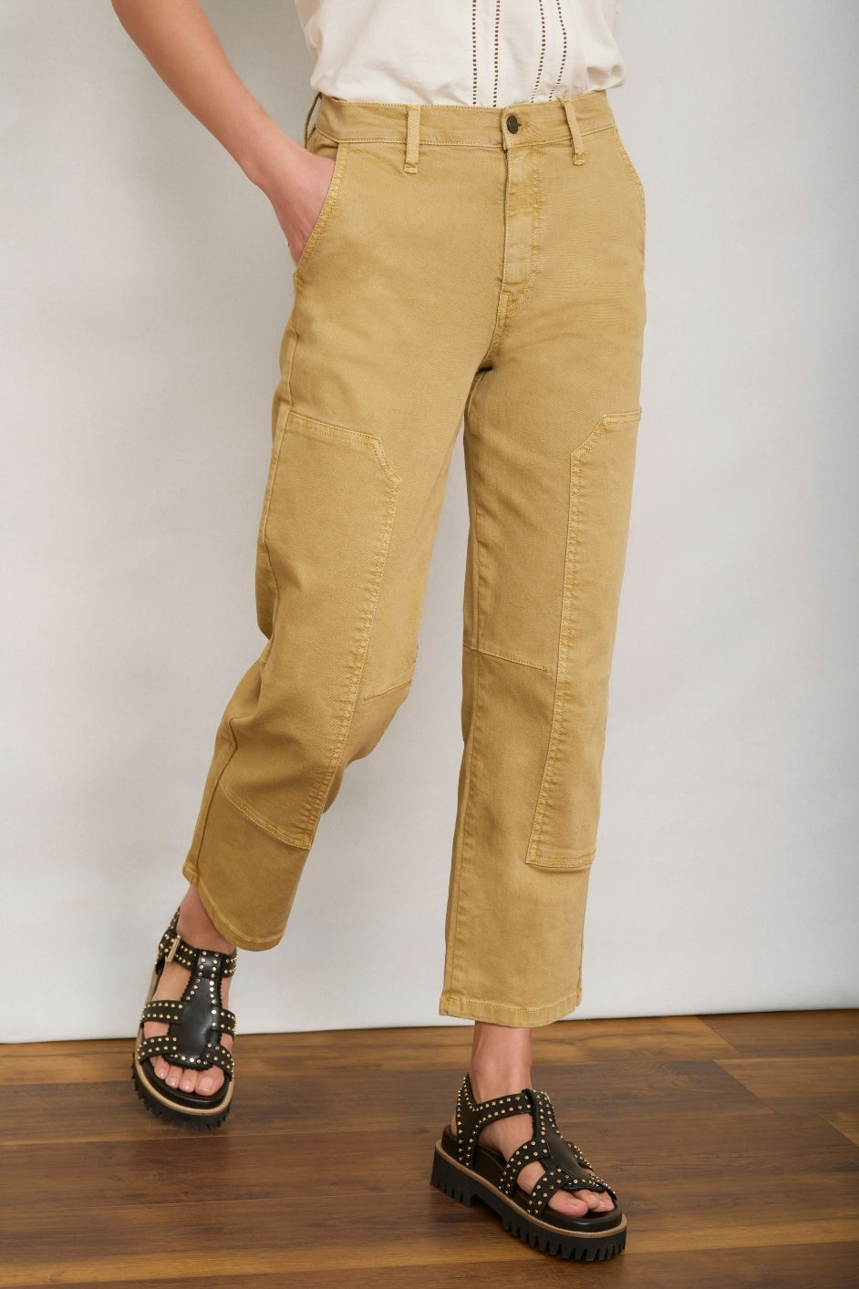 Leonie Straight Leg Jean - Sand