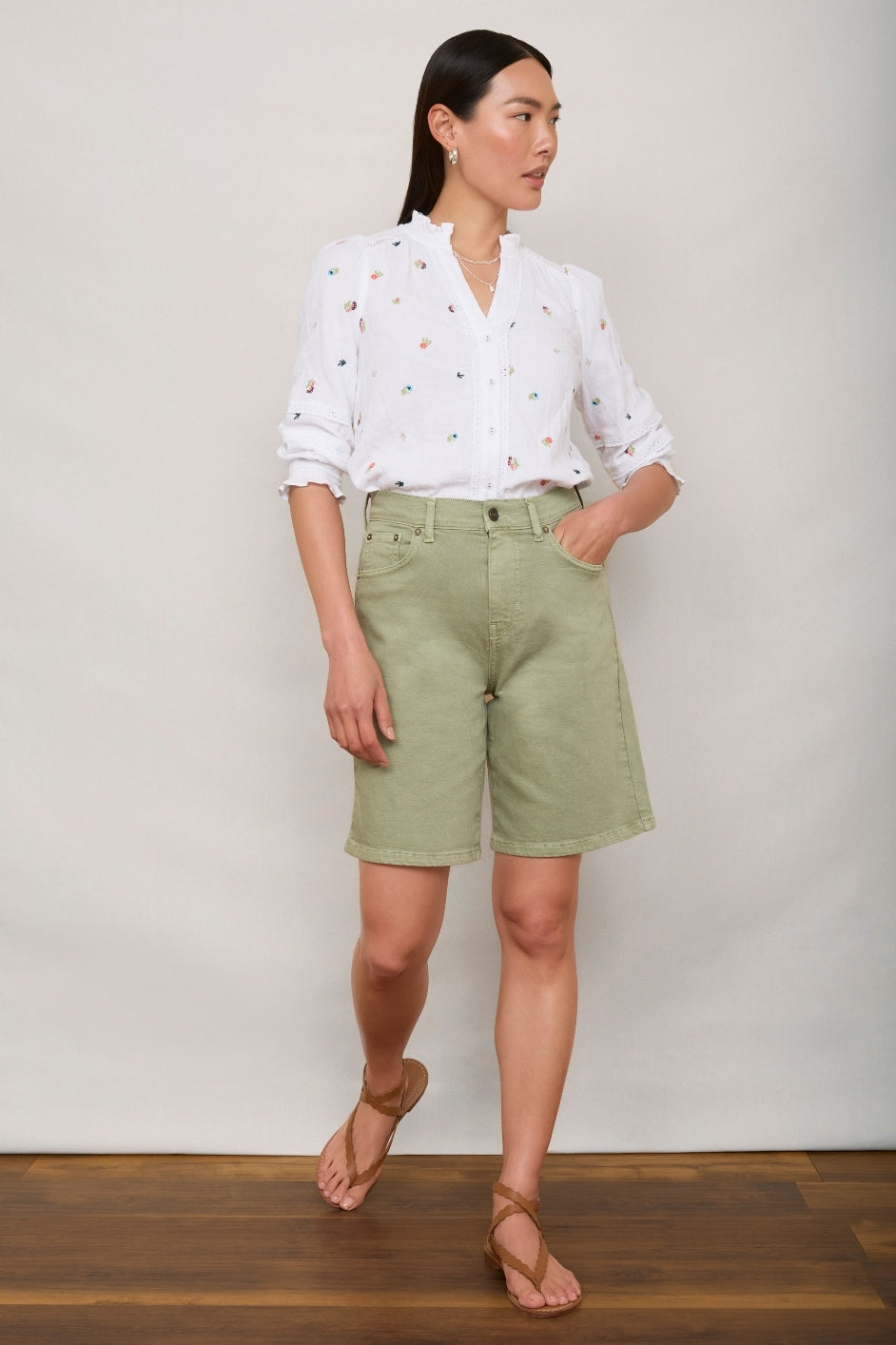 Lilia Bermuda Short - Sage Green
