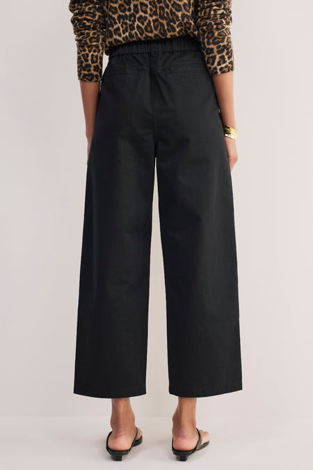 Lilian Patch Pocket Chino - Black