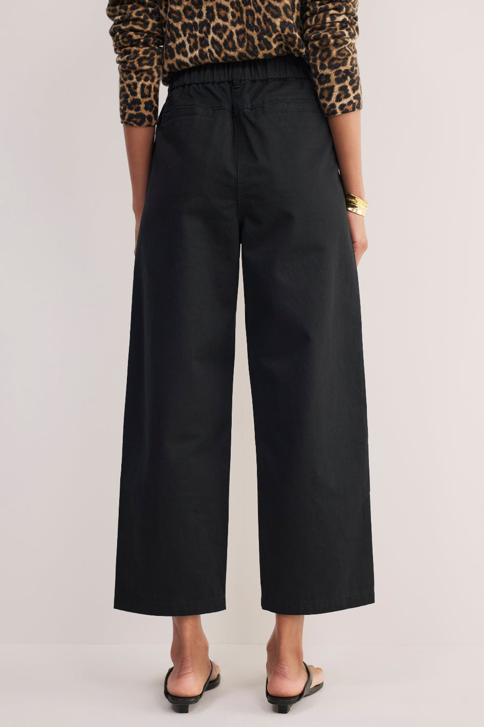 Lilian Patch Pocket Chino - Black