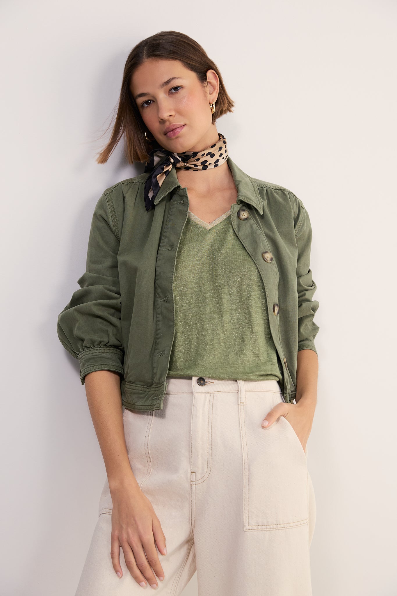 Lily Linen V-Neck Tee - Khaki Shimmer