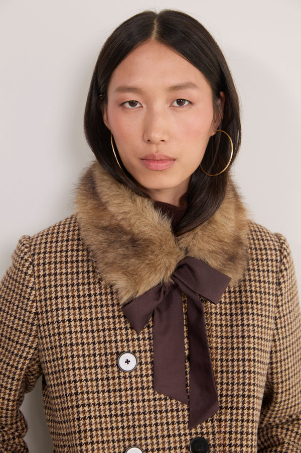 Philippa Peacoat - Check