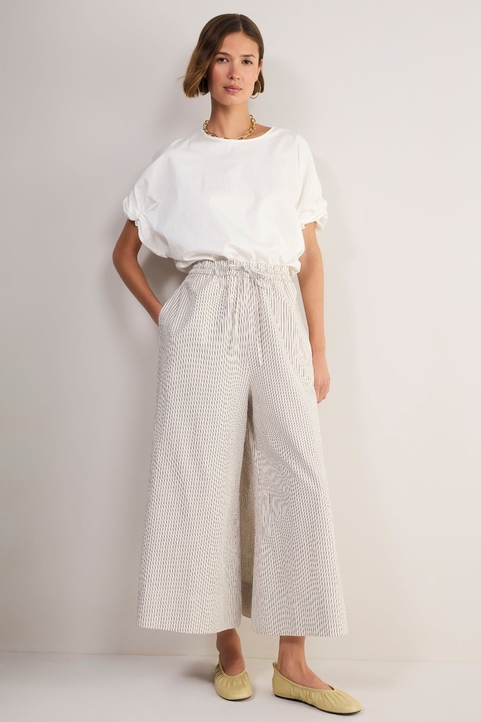 Romy Pull On Seersucker Culotte - Cocoa/Ecru Stripe
