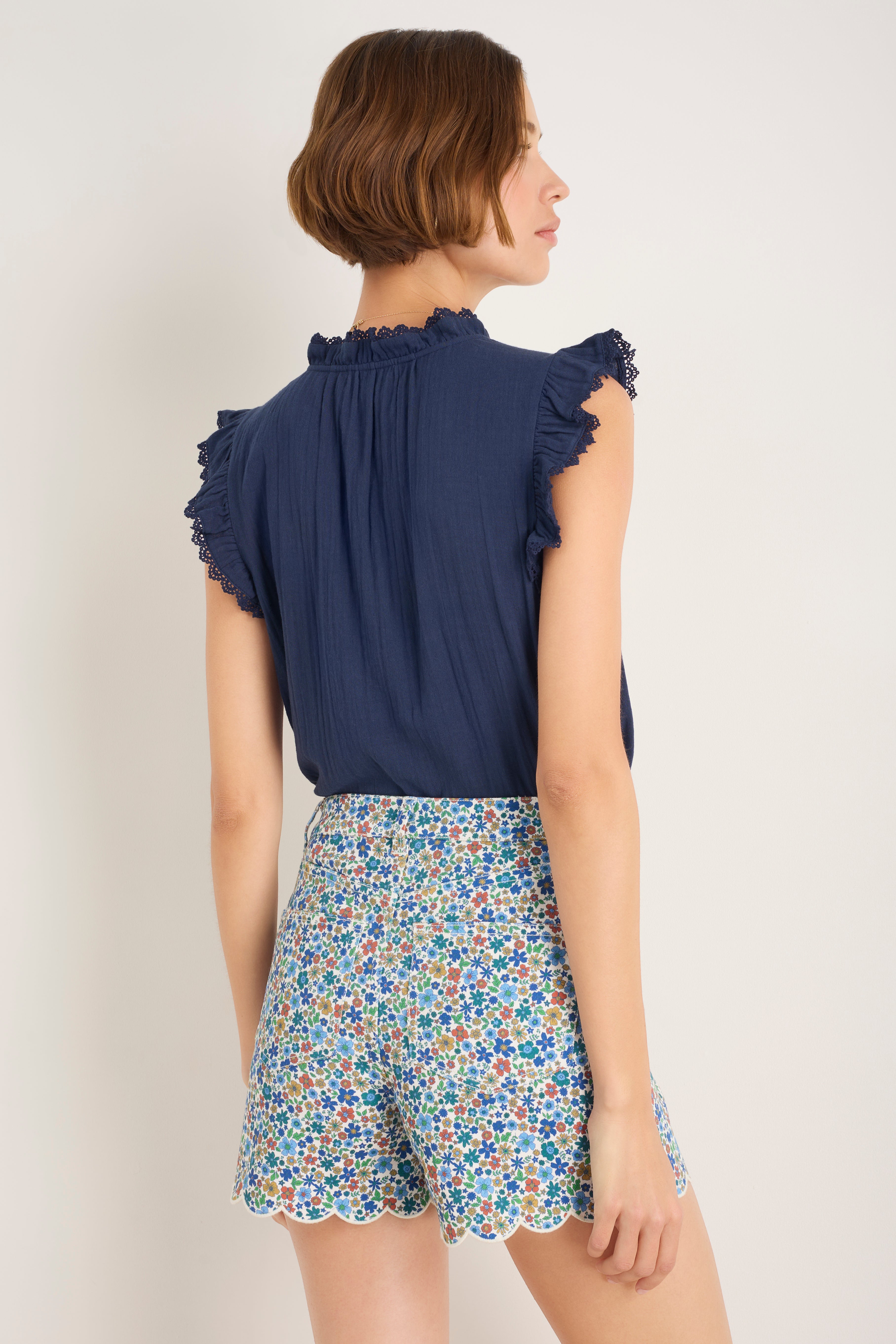 Ruby Scallop Short - Multi Meadow Garden