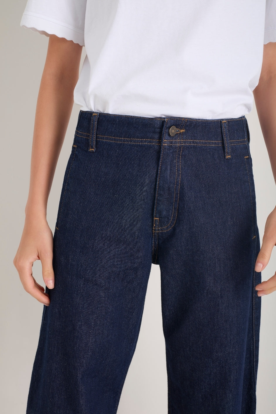 Thalia Barrel Jean - Rinse Wash