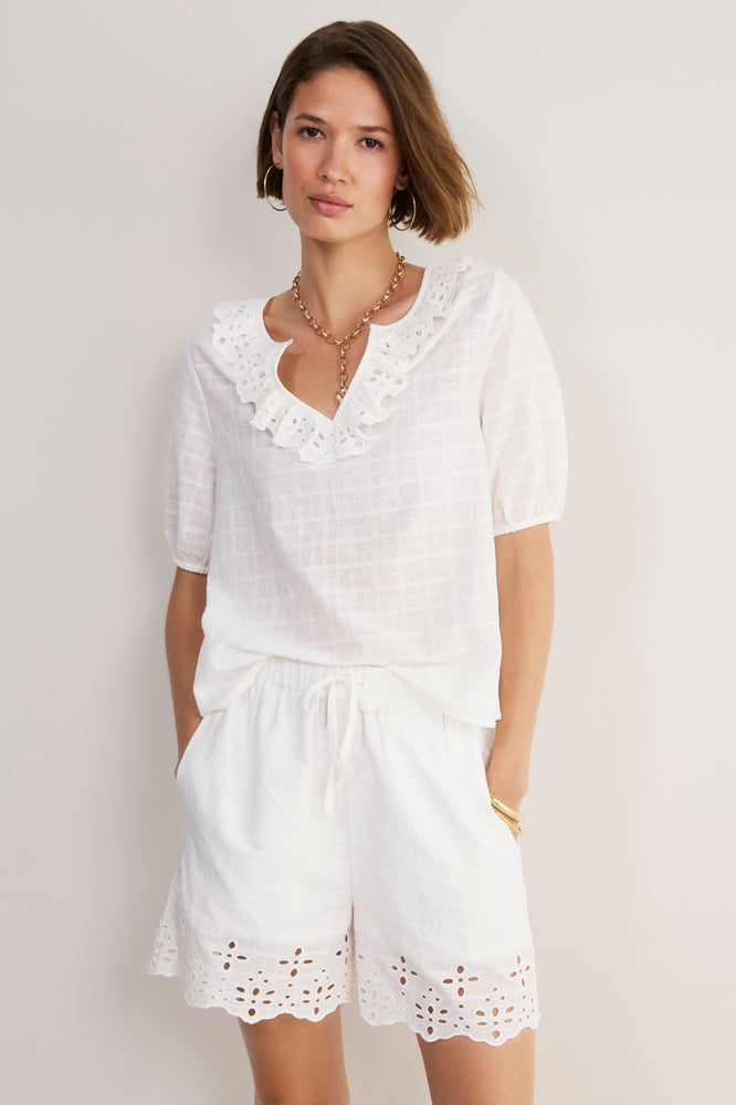 Lucie Broderie Short - White